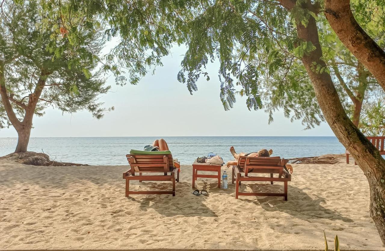 Nusa Indah Bungalows Гили-Эйр Экстерьер фото
