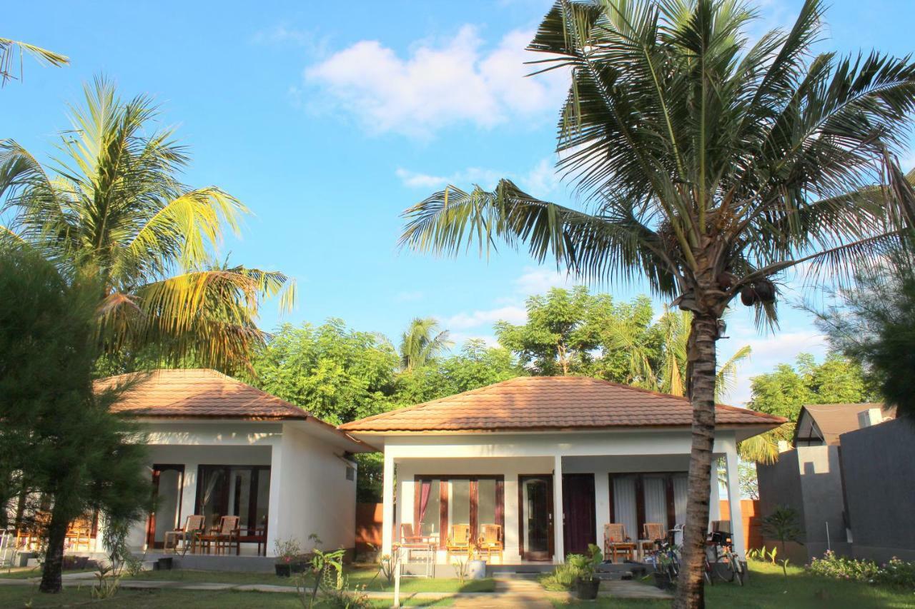 Nusa Indah Bungalows Гили-Эйр Экстерьер фото