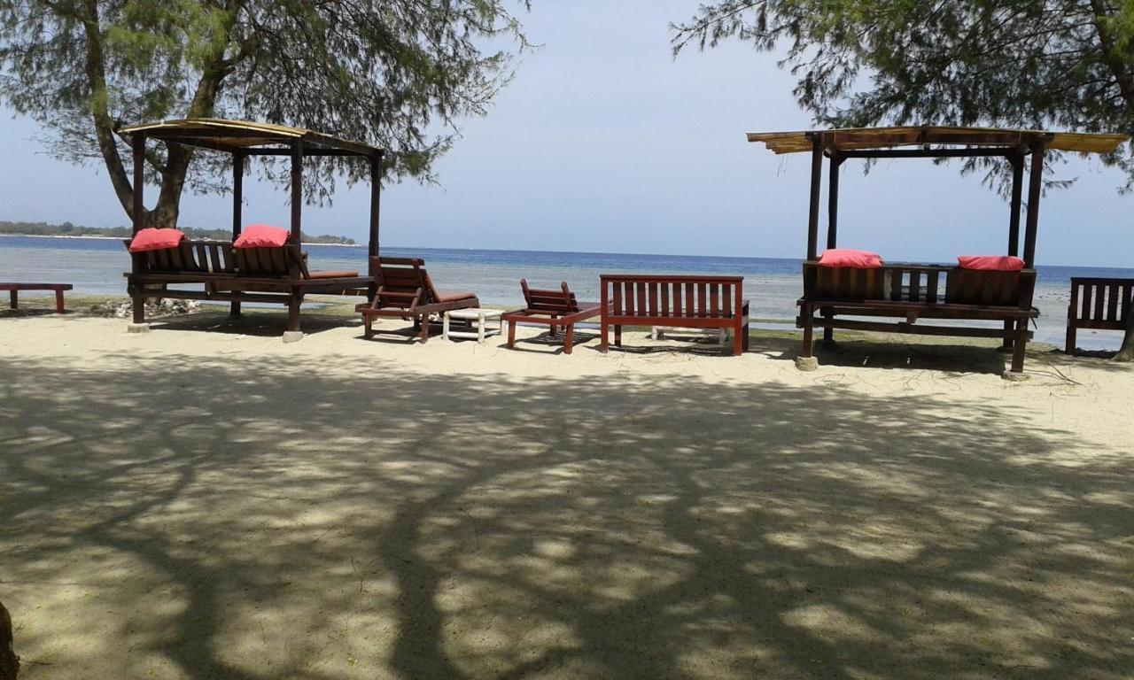 Nusa Indah Bungalows Гили-Эйр Экстерьер фото